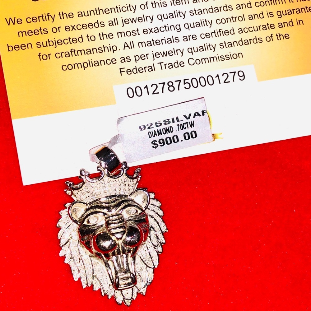 Real diamond custom made lion pendant, si diamonds, free posh authenticate, sale - Picture 6 of 10
